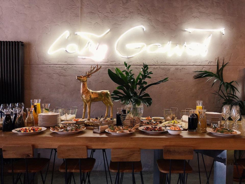 caly-gawel-cantine-bar-cafe zdjęcie prezentacji gdzie wesele