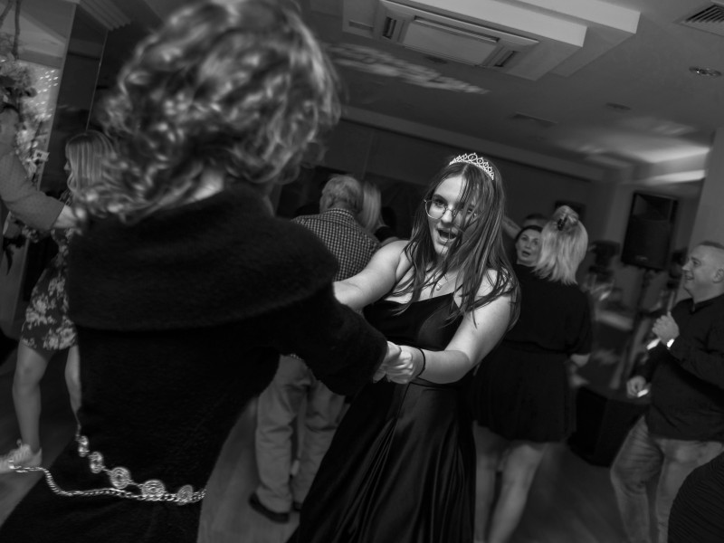 creative-agency-katarzyna-puzon zdjęcie prezentacji gdzie wesele