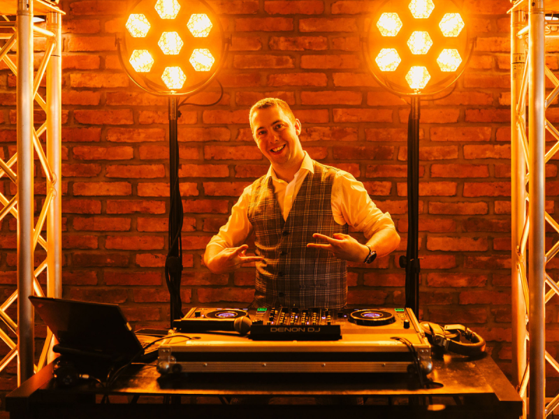dj-bangee-krystian-bandura zdjęcie prezentacji gdzie wesele