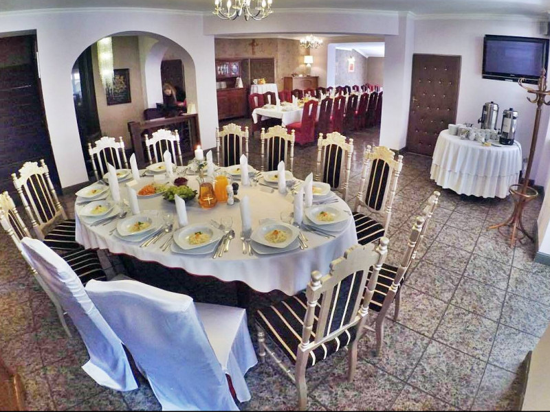 motel-luzycki-restauracja zdjęcie prezentacji gdzie wesele