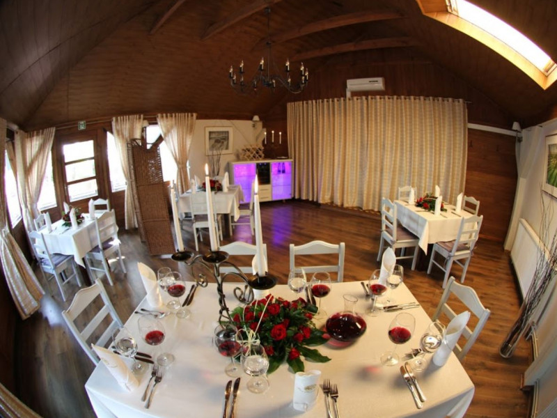 restauracja-pod-orzechami zdjęcie prezentacji gdzie wesele