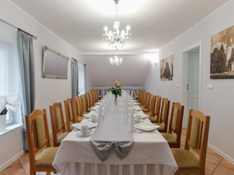 sala-weselna-restauracja-rozana zdjęcie prezentacji gdzie wesele