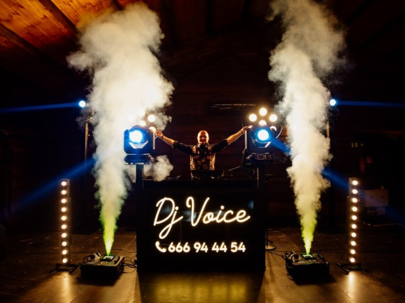 spiewajacy-dj-voice zdjęcie prezentacji gdzie wesele